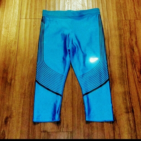 Nike blue cropped leggings - Picture 4 of 6
